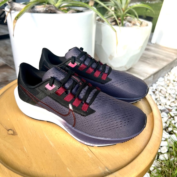 🏄🏻‍♀️Nike Air Zoom Pegasus 38 Running Shoe🏄🏻‍♀️New - Picture 9 of 9